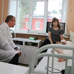 Семьи пострадавших в «Комсомолле» в Иркутске получили выплаты на лечение