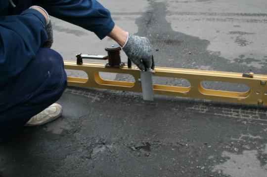 В Иркутске проводится проверка качества асфальта на отремонтированных улицах