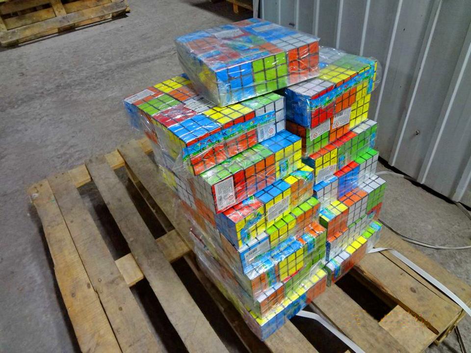 Иркутская таможня обнаружила полторы тысячи контрафактных кубиков Рубика