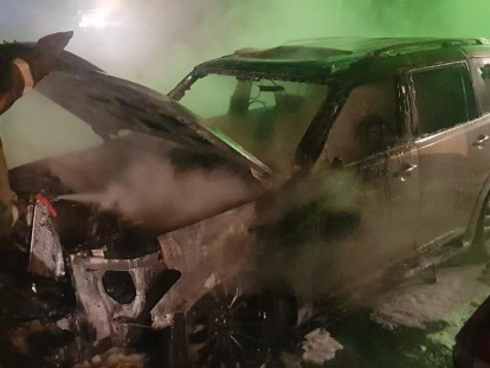 В Шелехове сожгли «Ленд Ровер» главы города Липина