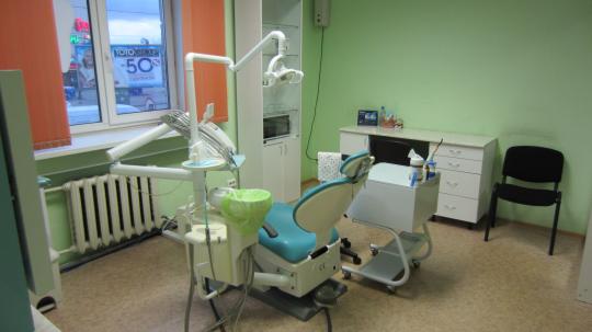 Пять стоматологических кабинетов Ленинского округа Иркутска оштрафовали за нарушения
