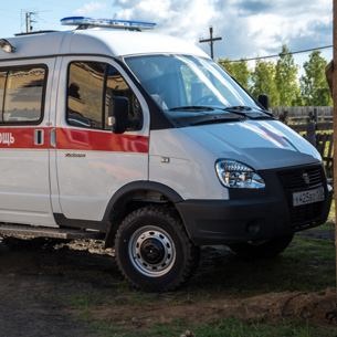 Медучреждениям Братского района переданы 15 машин скорой помощи