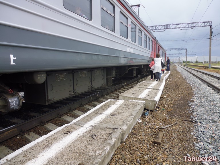 Железнодорожники в Тайшетском районе привели посадочные платформы в порядок только после обращения в суд