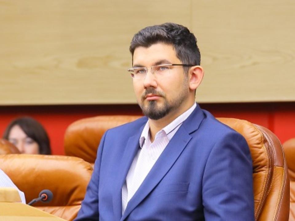 Степан Франтенко получил мандат депутата ЗС Приангарья за ушедшего в сенаторы Сергея Брилку