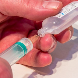 В Чунский район поступила первая половины вакцины против гриппа