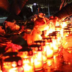 В Ангарске зажгли свечи в память погибших в Керчи