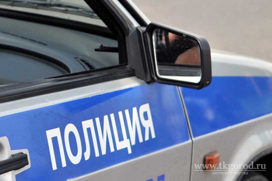 Житель Иркутской области до смерти избил мать и сбежал из квартиры через окно