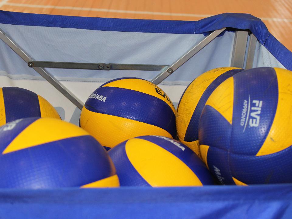 Волейболистки Иркутской области стали вторыми на полуфинале в Красноярске и прошли в финал