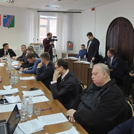 Дума Усть-Илимска вновь признала работу мэра неудовлетворительной