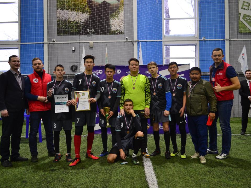 Футболисты из Приангарья взяли бронзу на межрегиональном этапе турнира «Молодежки ОНФ»