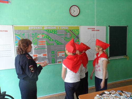 В Тайшете сотрудники ГИБДД и образования провели конкурс юных инспекторов движения «Безопасное колесо»