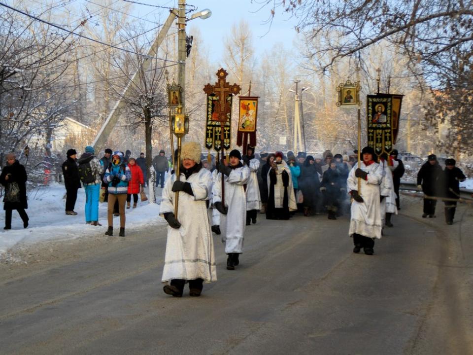 Движение по улице Якоби в Иркутске перекроют на время Крестного хода
