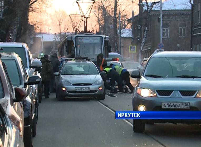 Сразу два ДТП произошло на улице Степана Разина в Иркутске