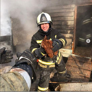 Пожарные спасли 30 кур из горящей бани в садоводстве «Ангара» в Иркутске