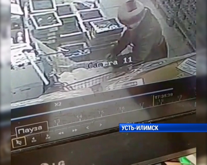 Пенсионерка в Усть-Илимске принесла мышь в супермаркет