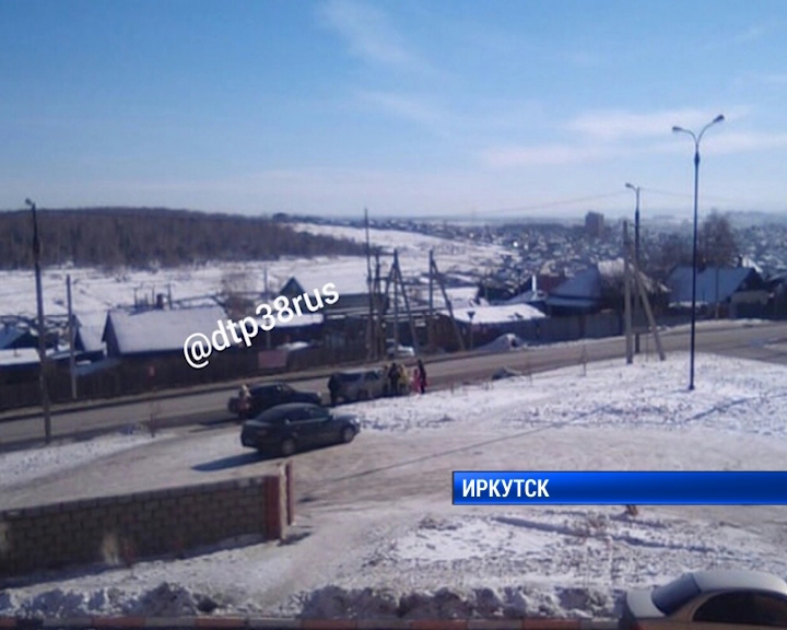 В Иркутске двух школьниц сбили на пешеходном переходе