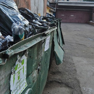 В Ангарске в мусорном контейнере нашли человеческие останки