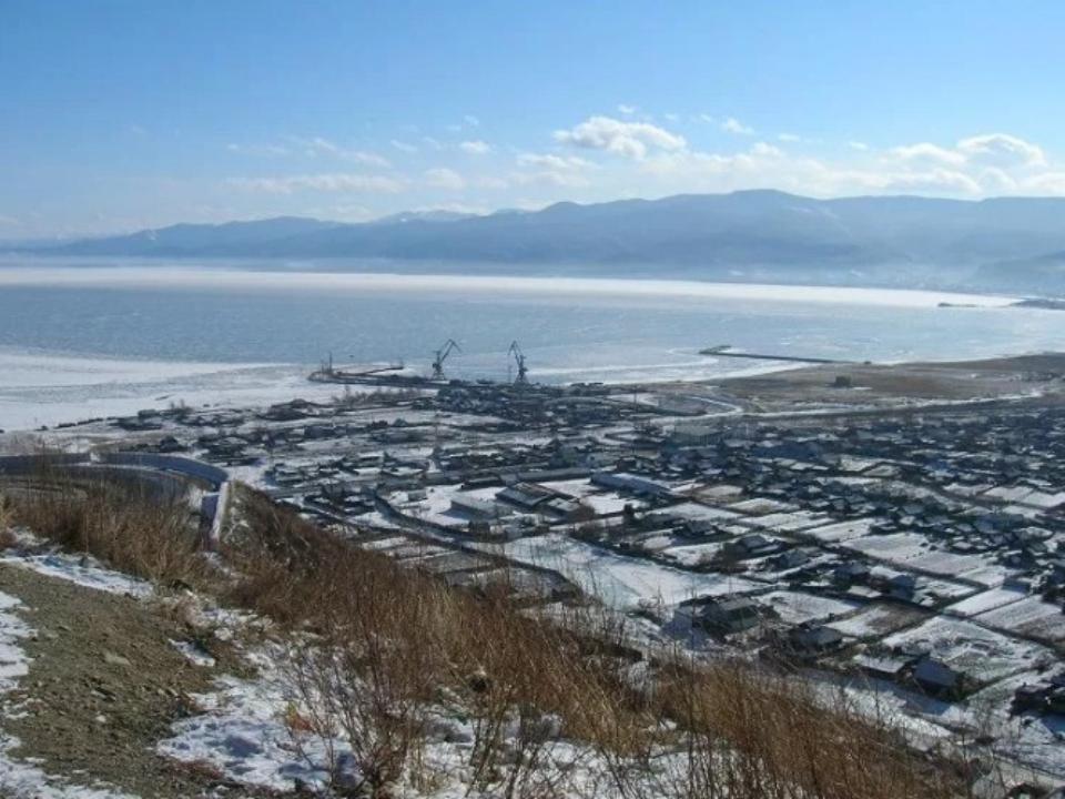 Прокуратура может потребовать приостановить строительство завода по выпуску питьевой воды в поселке Култук на Байкале