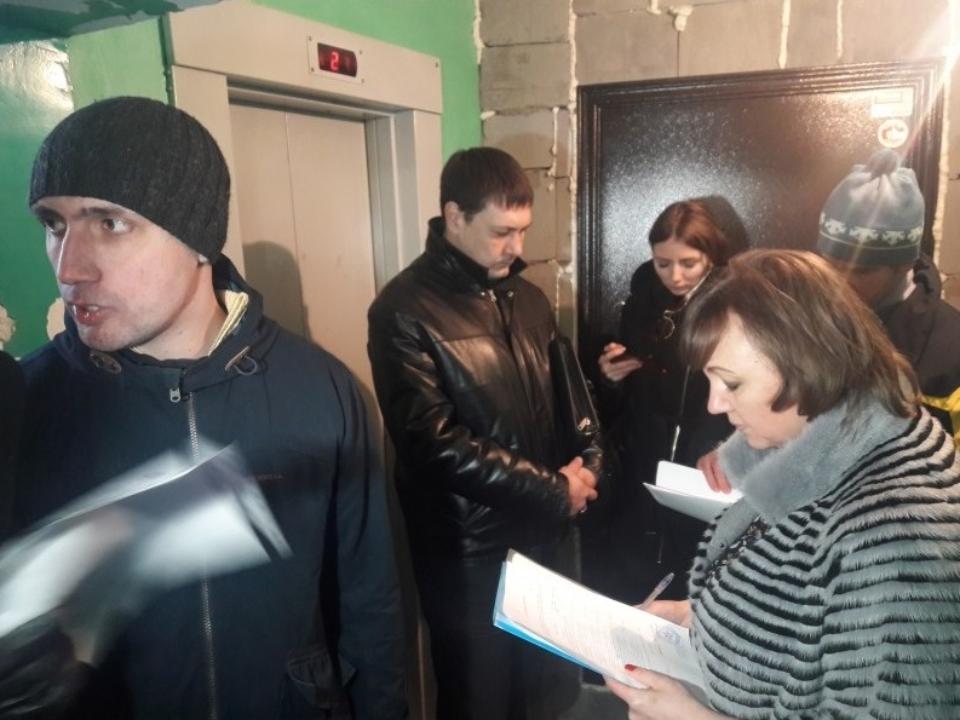 Из-за серьезных нарушений подрядчику отказали в приемке новых лифтов в двух домах Ангарска