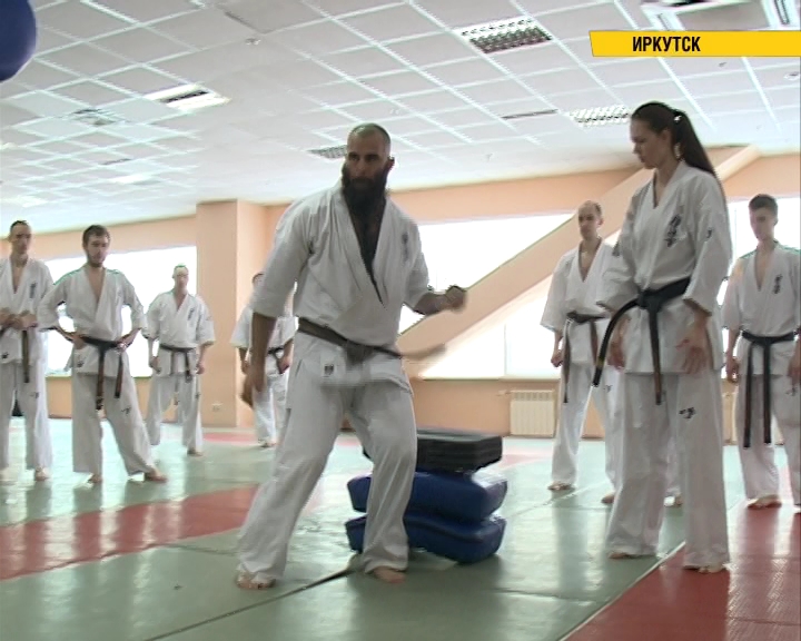Многократные чемпионы мира по карате-киокусинкай дали мастер-классы для спортсменов Иркутской области