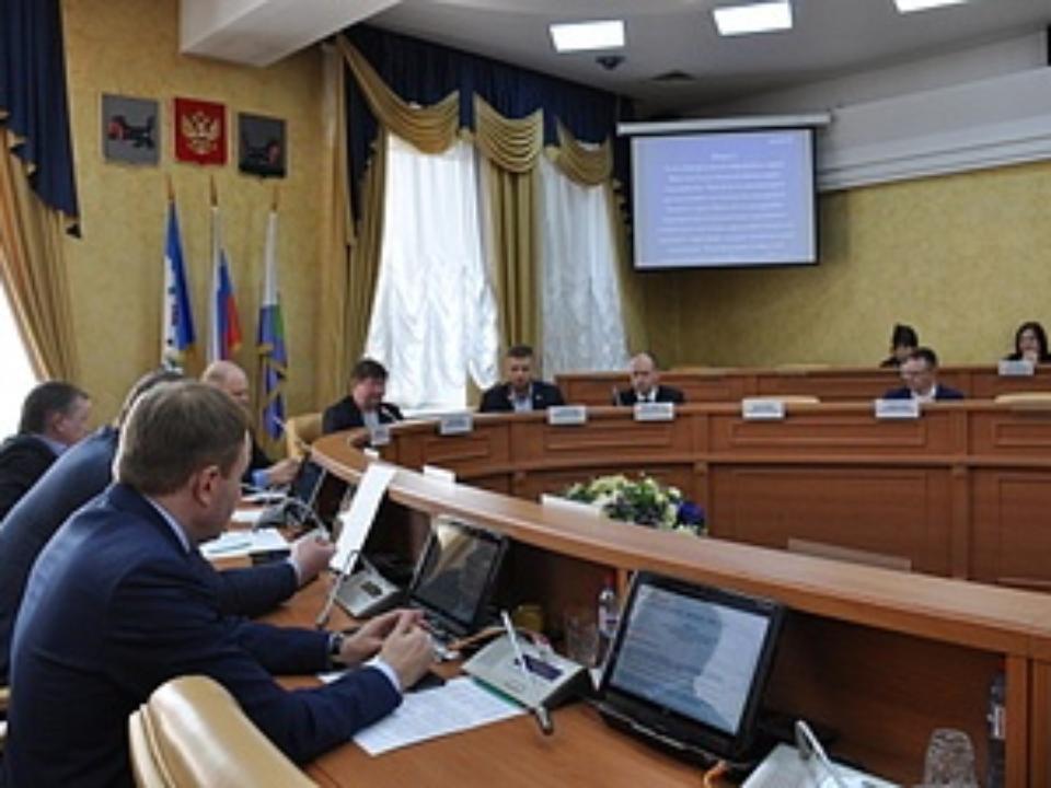 В Думе Иркутска рассмотрели пакет вопросов по ЖКХ и благоустройству