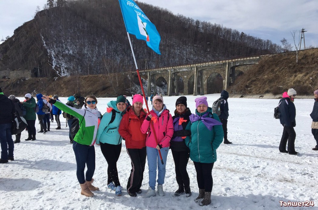 Четверо тайшетцев приняли участие в ледовом переходе «Встреча с Байкалом»
