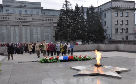 В Иркутске прошел памятный митинг, посвященный международному дню освобождения узников фашистских концлагерей