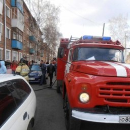 Трехлетний мальчик погиб в загоревшейся квартире в Тулуне