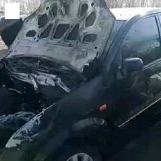 В Иркутске водитель не смог покинуть место ДТП у храма из-за возгорания авто