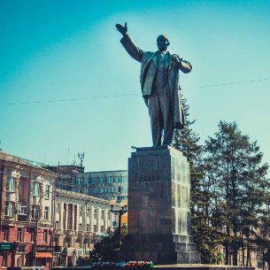 Памятник Ленину в Иркутске включили в госреестр объектов культурного наследия