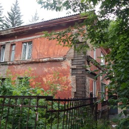Аварийными признали два дома в Иркутске, которые отказались от капремонта