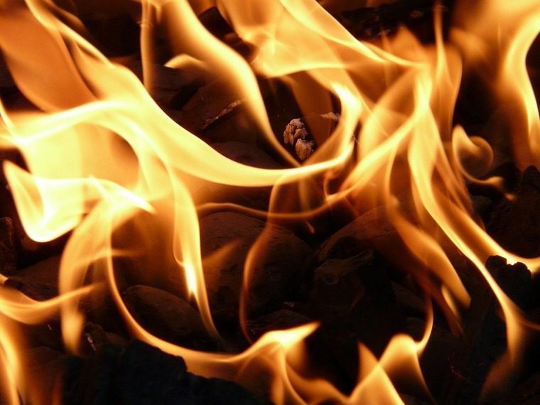 Огонь унёс жизни 69 человек в Иркутской области с начала года