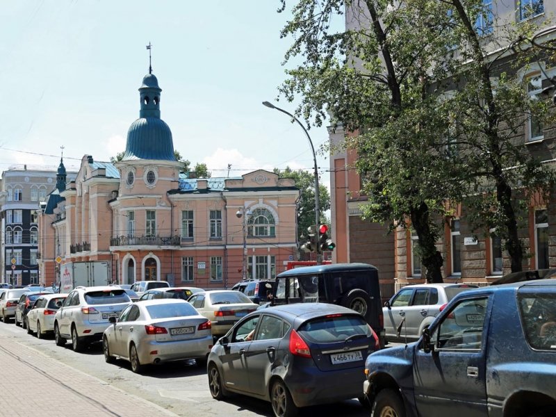 Авария на улице Ленина парализовала движение в центре Иркутска