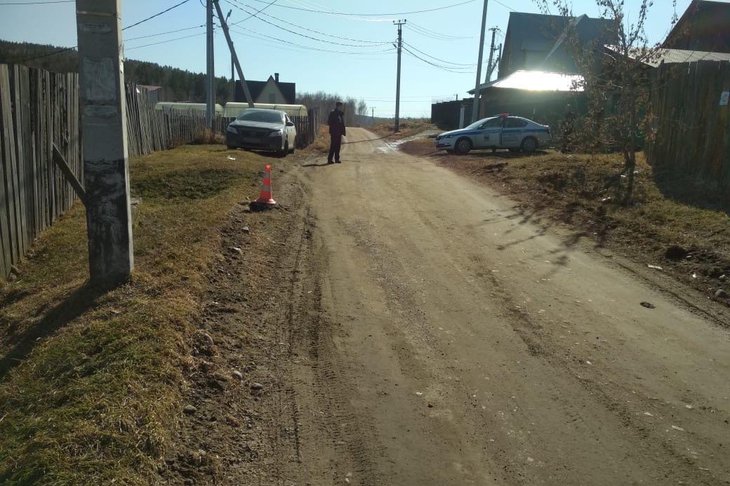 В Иркутском районе годовалый ребенок пострадал при падении с мопеда