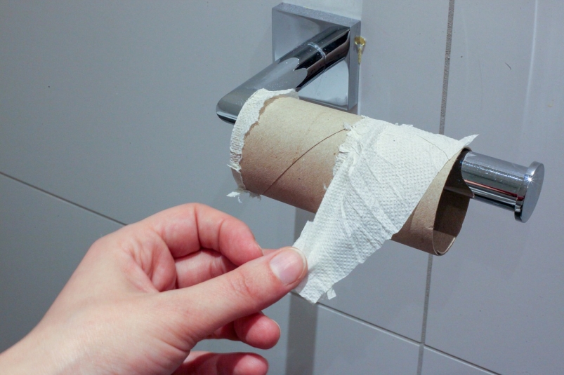 Роскачество нашло кишечную палочку в популярной у россиян туалетной бумаге