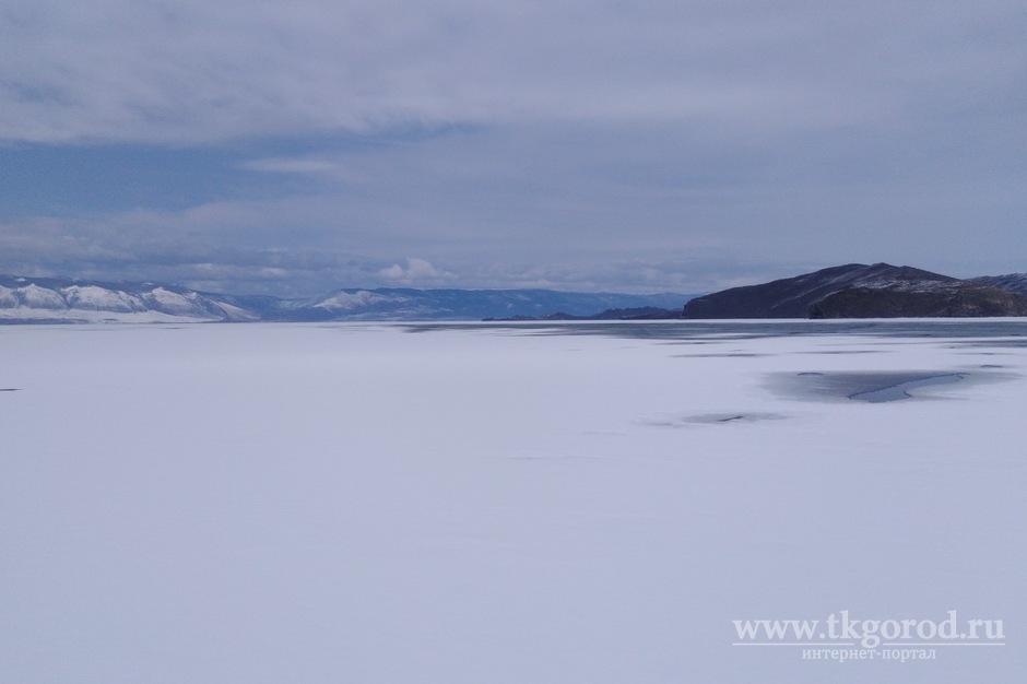 Ледовая обстановка на Байкале ухудшается с каждым днем