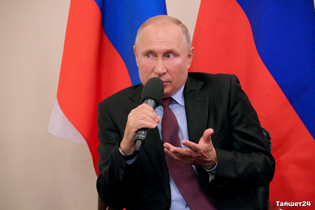 Путин продлил режим «нерабочих дней» до 11 мая