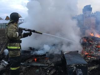 Трое погибли на пожарах в Иркутской области за сутки