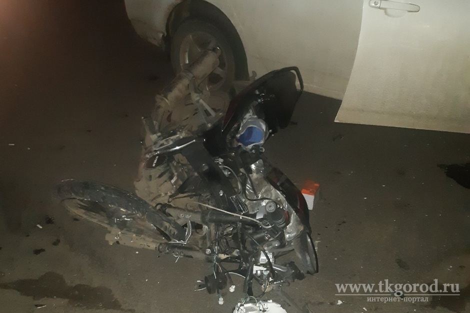 В Братске 15-летний мотоциклист попал в аварию