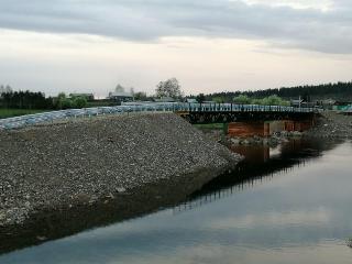 В Черемховском районе восстановили разрушенный во время наводнения мост
