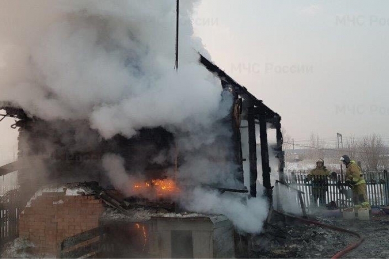 Житель поселка под Ангарском спалил дом, чтобы скрыть следы кражи