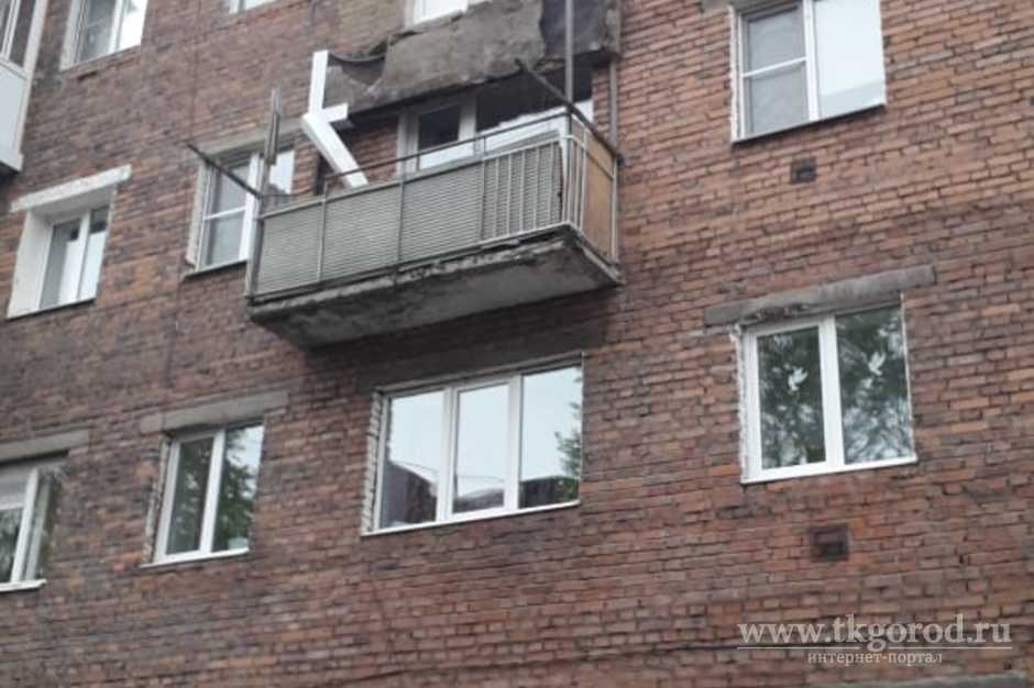 В Тулуне обрушился балкон пятиэтажного дома, пострадал человек