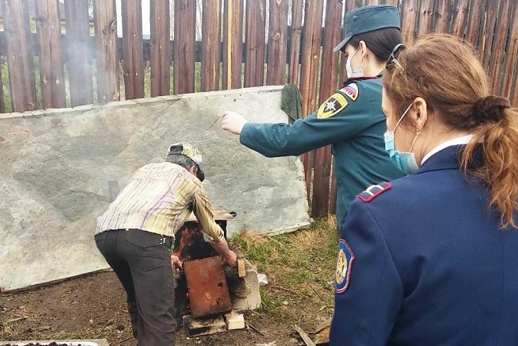 36 нарушителей противопожарного режима в Иркутской области привлекли к ответственности  за сутки