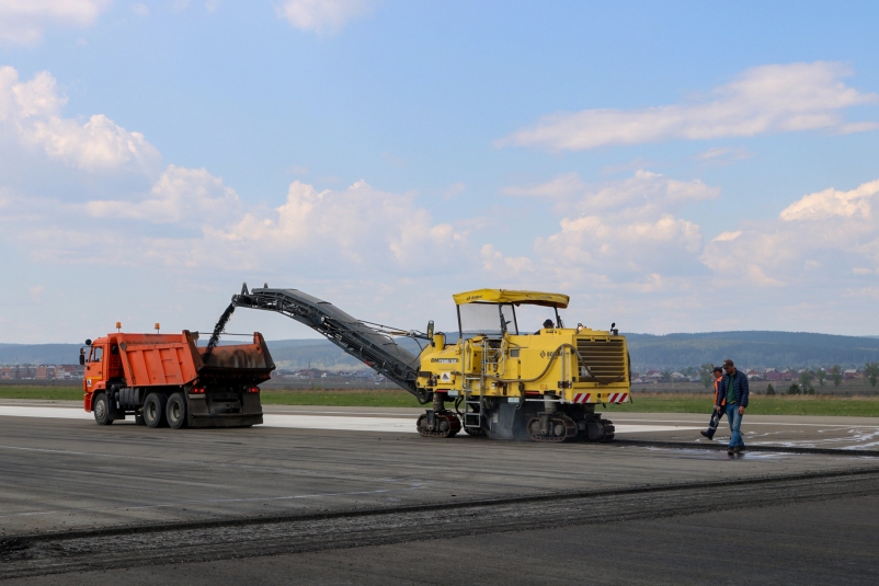 Почти 56 тысяч кв. метров аэродромных покрытий отремонтируют в аэропорту Иркутска