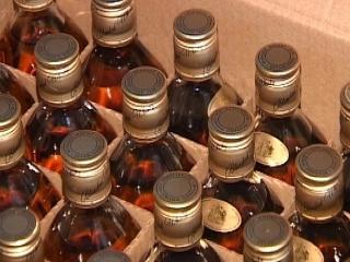 В Приангарье криминальное трио предстанет перед судом за продажу контрафактного алкоголя