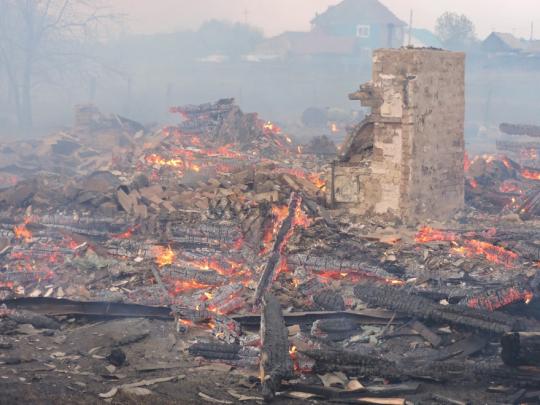 Больше сотни жителей Иркутской области лишились жилья из-за пожаров 24 мая