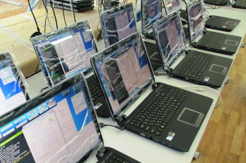 В России всех учеников школ обеспечат компьютерами – Минпросвещения