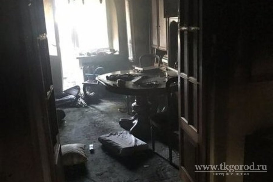 На пожаре в Иркутске погиб мужчина и его пожилая мать