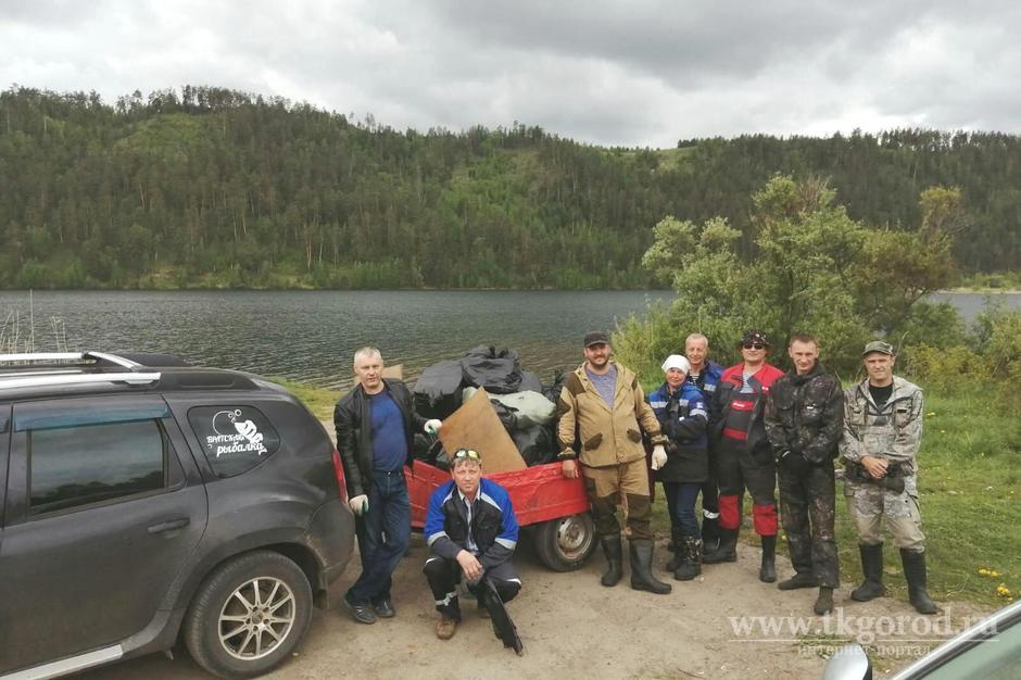 Рыбаки в Братске объявили войну мусору на островах Зуй, Сосновый и Тэнга на Ангаре