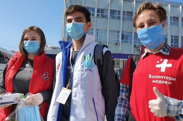 Жизнь и здоровье волонтеров Иркутской области застрахуют